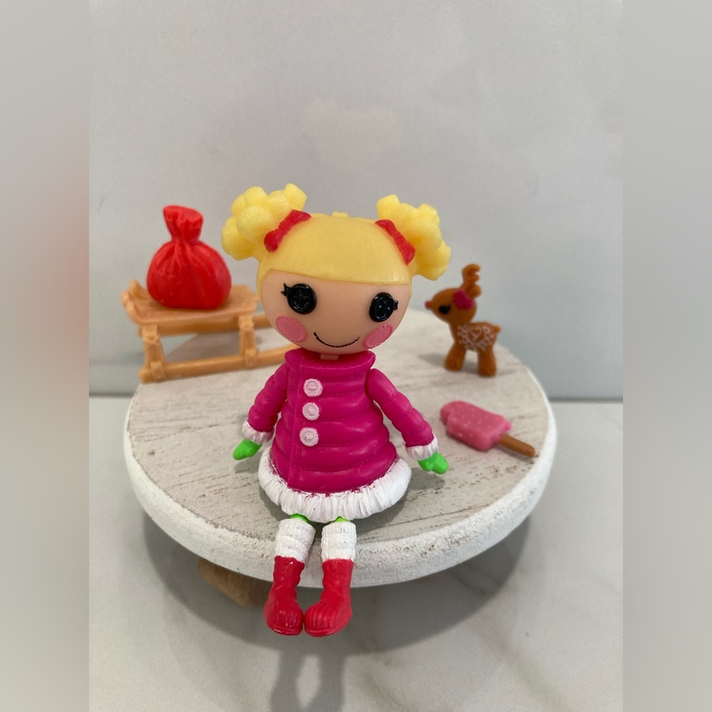 Lalaloopsy Holly Sleighbells